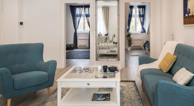 Modern 2bdr Loft in Old Town - Best Location