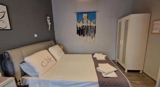Maistros Studios, Book Guesthouse Hotels in Fokida with Parking, Parking
