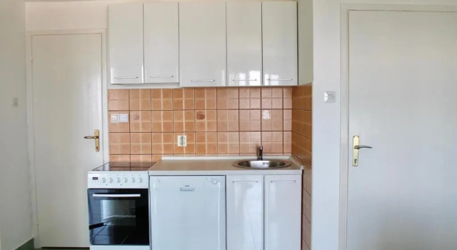 Апартаменты с 2 комнатами с видом на море Apartments Villa Milna 2