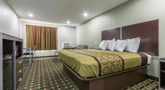 Scottish Inn and Suites, Boek Hotel Hotels in Tomball met ontbijt, Ontbijt