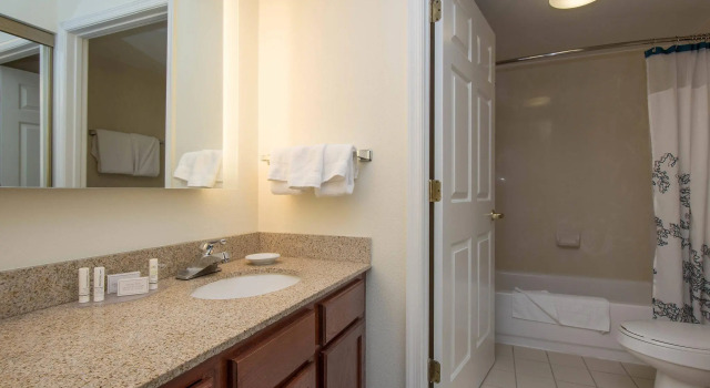 Люкс с 2 комнатами Residence Inn by Marriott Charlotte Piper Glen
