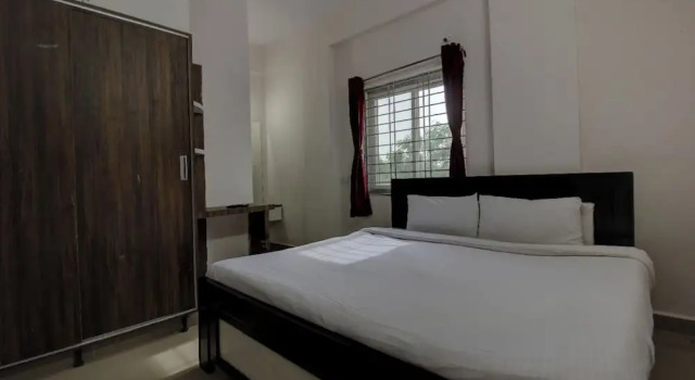 iROOMZ RK Hospitality