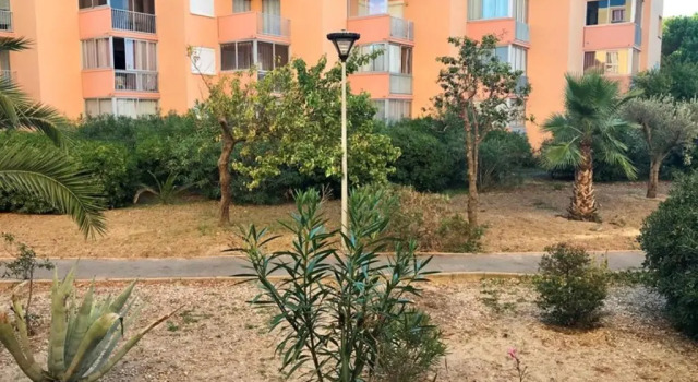 AS16106 - Studio centre ville avec parking privé, Rezerwuj Apartament Hotele w Camargue z parkingiem, Parking