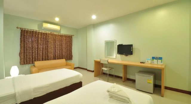 The 1 Place Khonkaen, Varaa Hotelli Hotellit North-Eastern Thailand pysäköinnillä, Pysäköinti