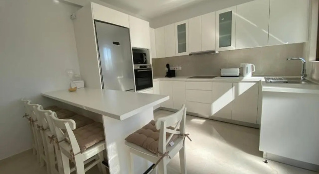 Апартаменты Phaedrus Living City Flat Androcleous