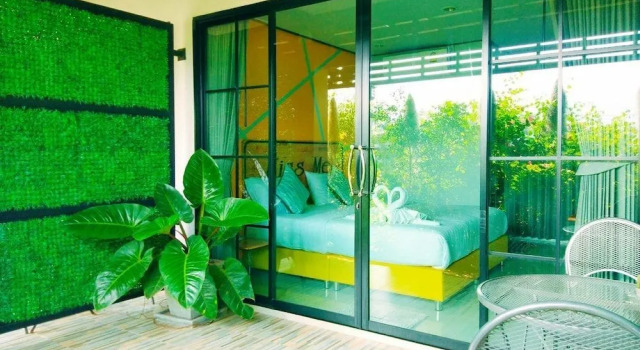 SJK Boutique Hotel, Varaa Boutique-hotelli Hotellit North-Eastern Thailand pysäköinnillä, Pysäköinti