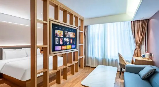 Люкс Deluxe Starway Hotel (Shijiazhuang Zhonghua Beidajie Xinbai Square)