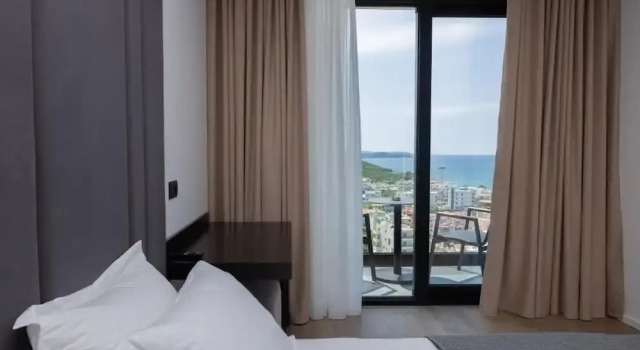 Двухместный номер Deluxe с балконом и с видом на море Lans Hotel
