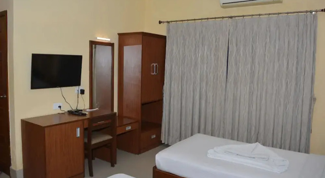GOLDEN ANCHOR PRIVATE DHAMRA, Buchen Sie Hotel Dhāmara Orissa