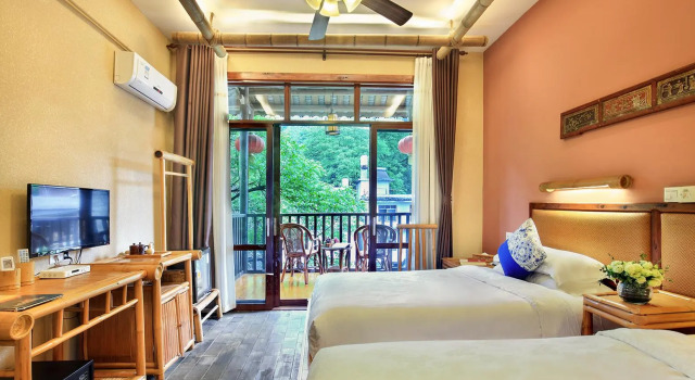 Двухместный номер Standard Yangshuo Mountain Nest Boutique Hotel