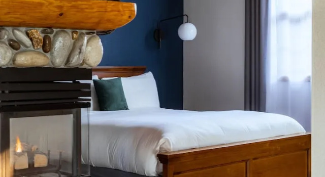 Двухместный номер Standard с видом на сад Black Bear Lodge