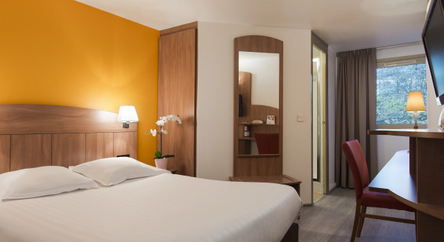 Kyriad Grenoble Est - Meylan, Book Hotel Grenoble Grenoble Area