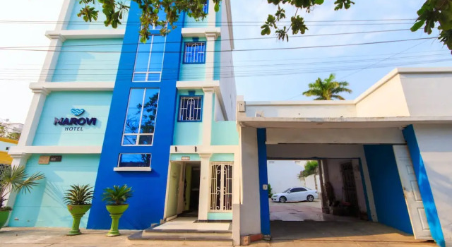Hostal Parque Real