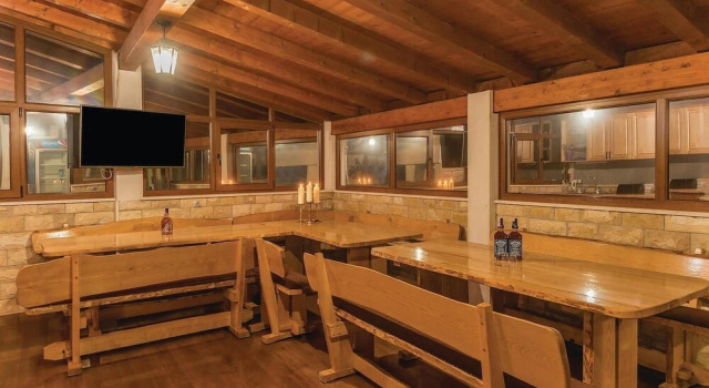 Nice Home in Kastel Novi With Sauna, Wifi and 8 Bedrooms, Забронировать Вилла Виллы Кастель-Нови, Вилла