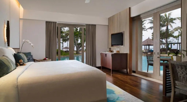 Двухместный люкс Lagoon Access Conrad Bali