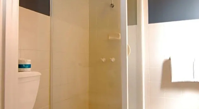 Номер Economy Brunswick Tower Hotel
