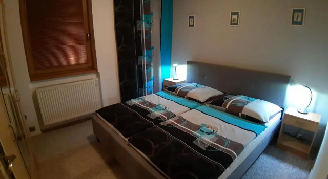 Vila Anna, Đặt Khách sạn Khách sạn ở Prešovský kraj có chỗ đỗ xe, Bãi đậu xe