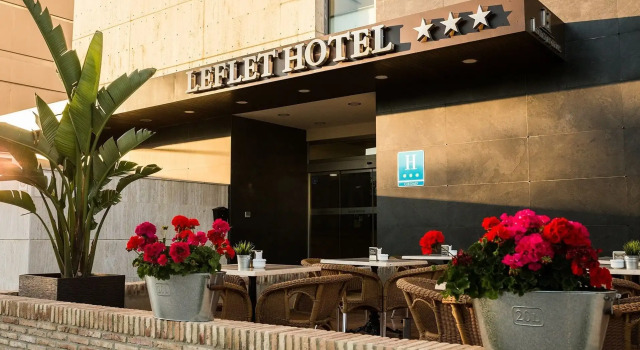 Leflet Sanlucar, Забронировать Отель Отели провинции Севильи 4 звезды, 4*