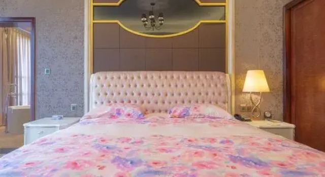 Люкс Deluxe Jinling International Hotel