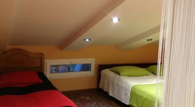 Mariana, Prenota Hotel Gori Shida Kartli
