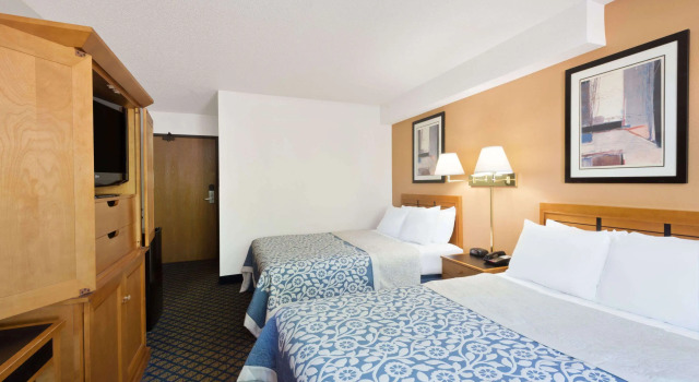 Days Inn by Wyndham Brunswick Bath Area