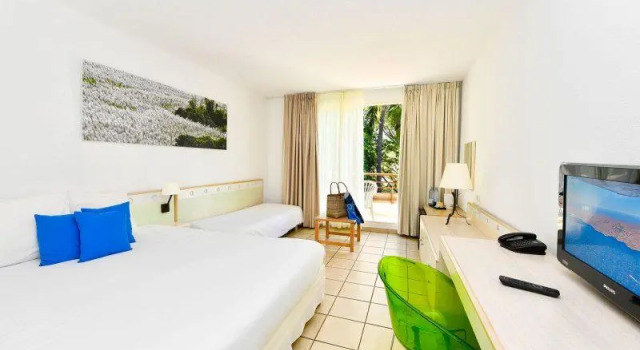 Номер Standard Relais de l’Hermitage Saint-Gilles
