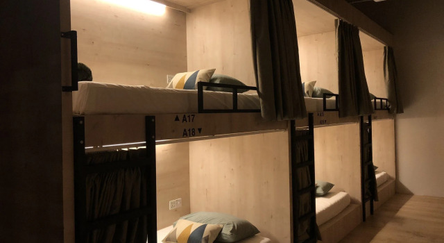 Dé Cafe & Rest House - Hostel