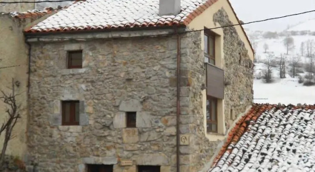 La Cabaña de Bernardina, Book Hotel Hotels in Asturias with Parking, Parking