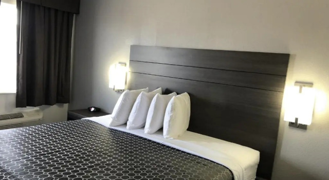 Номер Deluxe Americas Best Value Inn & Suites San Antonio Arena District