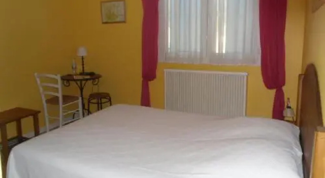 Hôtel Relais de Chabrières, Reserva ahora Hotel Entrages Provenza-Alpes-Costa Azul