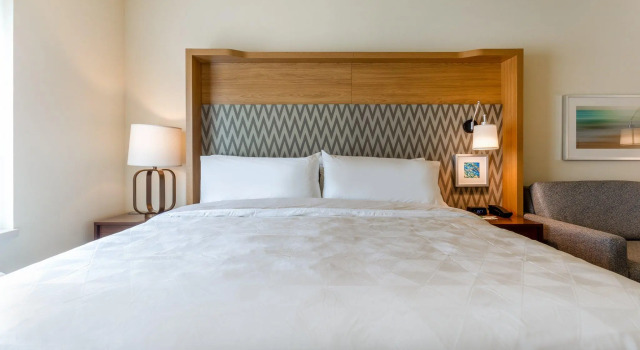 Двухместный номер Standard Holiday Inn & Suites Cedar Falls-Waterloo Event Ctr by IHG