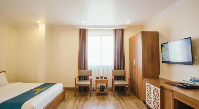 Номер Standard White Crown Hotel