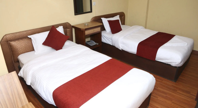 Hotel Holy Temple Tree & Chautari Cafe
