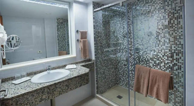 Двухместный номер с видом на море Hotel Riu Monica