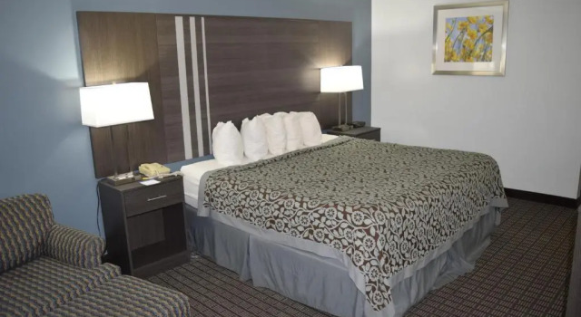 Двухместный номер Deluxe Days Inn by Wyndham Rock Falls