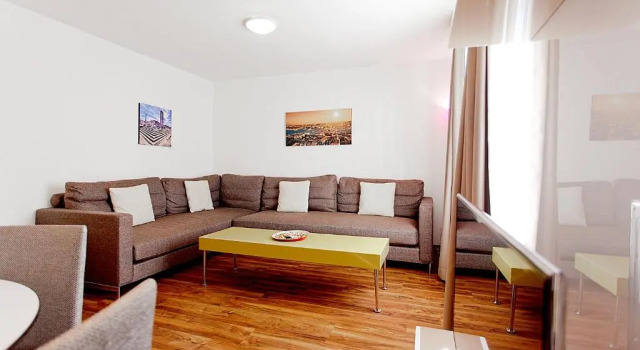 Апартаменты Premium с 2 комнатами Premium Apartments by Livingdowntown