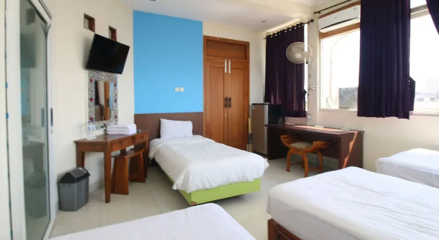 Standard quadruple famille chambre Hotel Vala Malioboro Yogyakarta