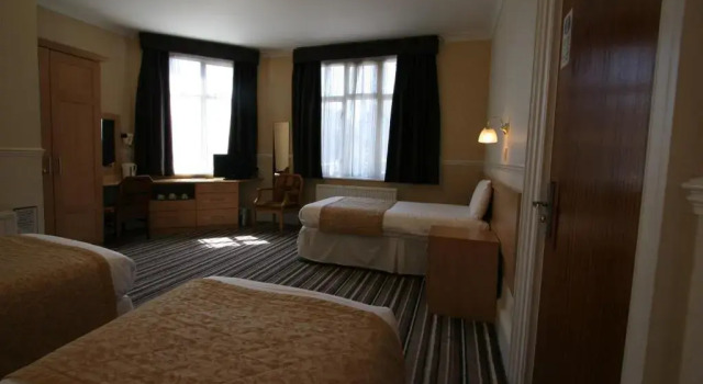 Семейный номер Standard Grange Moor Hotel