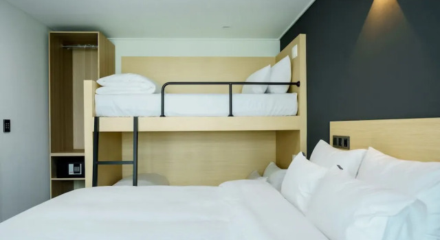 Семейный номер Standard с видом на город The Stay Hue Myeongdong