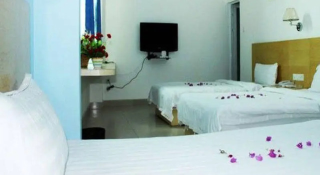 International Youth Inn, Book Hotel Sanya Hainan