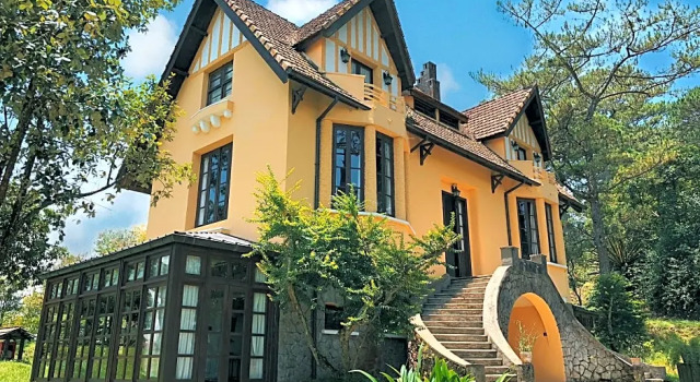 Люкс Grand Ana Mandara Villas Dalat Resort & Spa