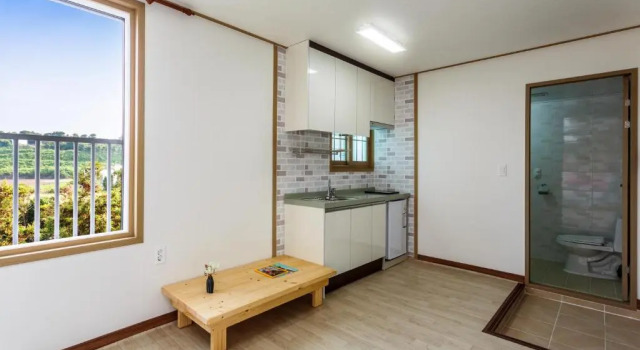 Коттедж c 1 комнатой Jeju Wayo Pension