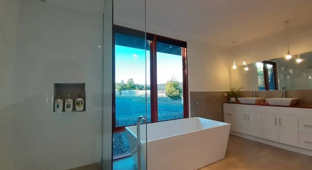 Коттедж Luxury с балконом и с видом на воду Amazing Unique Five-Star Waterfront Retreat