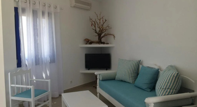 Ammos Houses, Prenota Hotel Kamari Paro