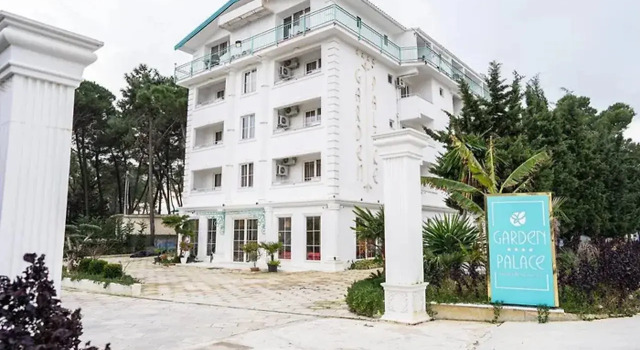 Garden Palace, Book Hotel SPA-hoteller i Golem, SPA