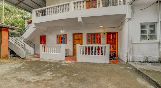 OYO Home 19884 Enticing 2BHK Mandrem