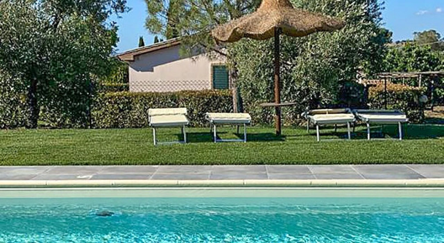 Awesome Home in Grosseto With 2 Bedrooms, Wifi and Outdoor Swimming Pool, Prenota Hotel Hotel a Grosseto con piscina, Piscina