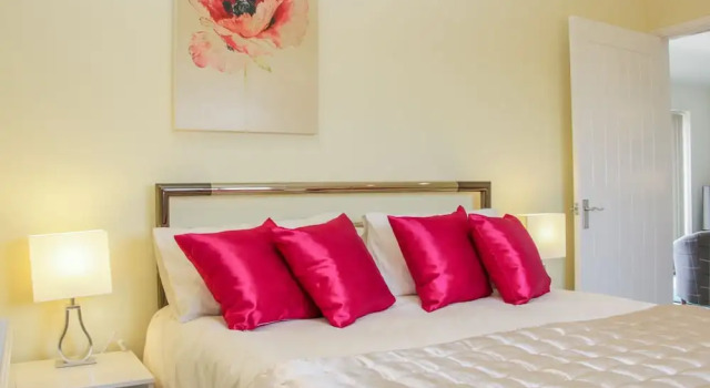 Daffodil Lodge, Book Hotel Leominster 