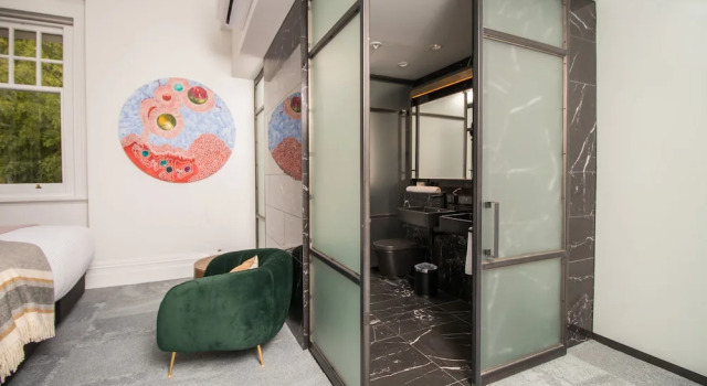 Номер Premier Clarence Boutique Hotel