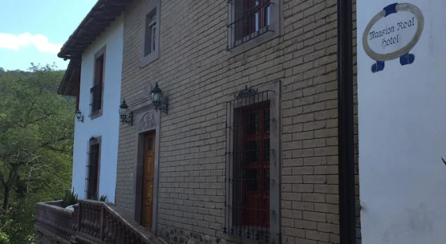 Hotel Mansion Real, Rezervați Hotel San Sebastian del Oeste 